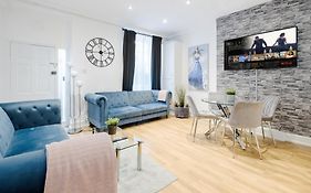 Large One Bedroom Apartment In Marylebone